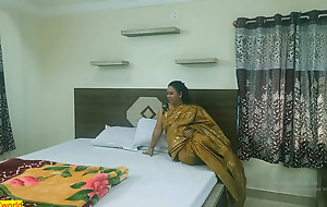 Desi hot bhabhi viral porokiya sex video!! with clear bangla smutty audio