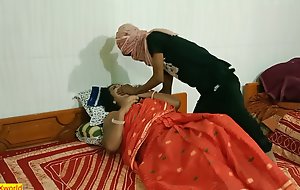 Indian beautiful bhabhi hard-core intercourse connected with local thief at night!!
