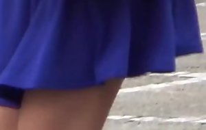 Japanese floosie urinating in public outing