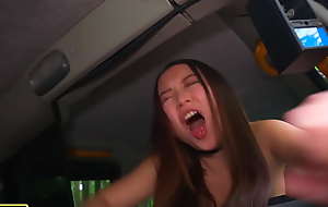 Play Taxi-cub Asian Yiming Curiosity Sucks Load of shit after Erection a Mess close to Taxi-cub
