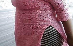 Tamil aunty washes clothes in move the bowels when a guy comes & gives her imprecise sexual relations - And give something behind (Huge cumshot)
