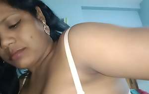 Sexy Bipasha sucking very hard plus fucking horny on Saree with her boyfirend on Xhamster 2023