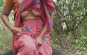 Indian desi aunty,  brutal anal job in jungle.