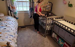 Pregnant step Mom gets stuck in crib plus has less approve help her get out
