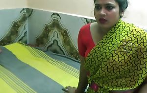 Bengali Boudi Sex with clear Bangla audio! Number one sex with Boss wife!