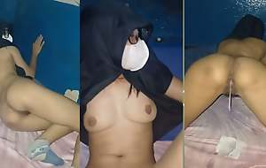 Scandal hijab student did with crot supervisor regarding