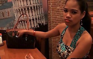 Unsatisfactory oriental bargirl paid to suck cock