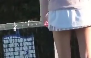 hawt chick plays tennis